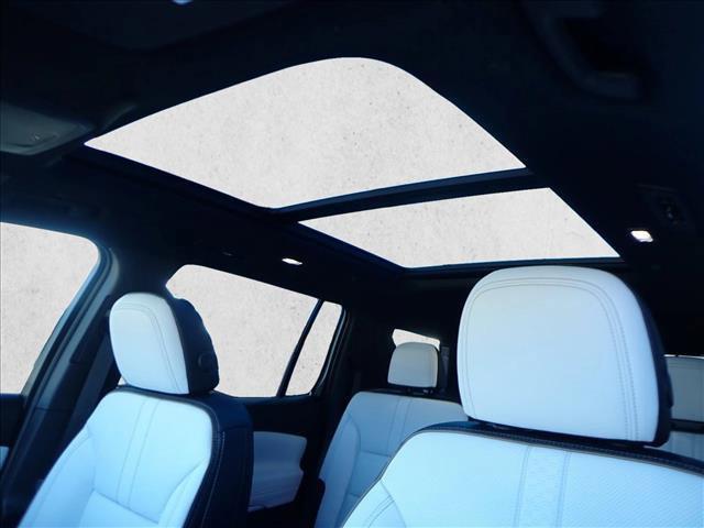 new 2026 Chevrolet Traverse car, priced at $58,532