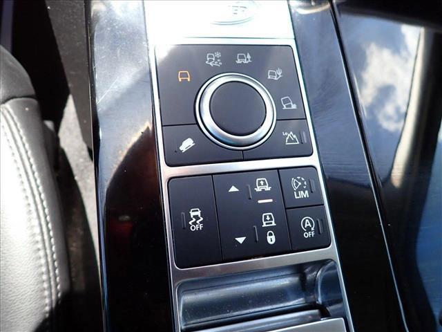 used 2018 Land Rover Discovery car, priced at $17,000