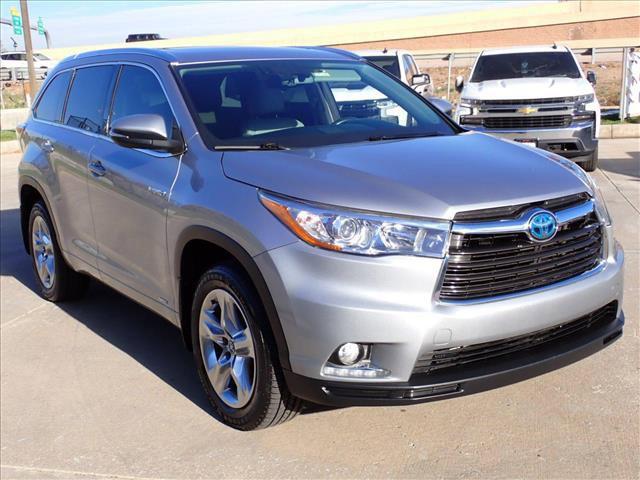 used 2016 Toyota Highlander Hybrid car, priced at $28,998