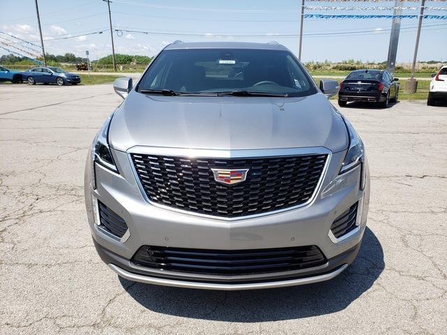 new 2025 Cadillac XT5 car, priced at $51,990