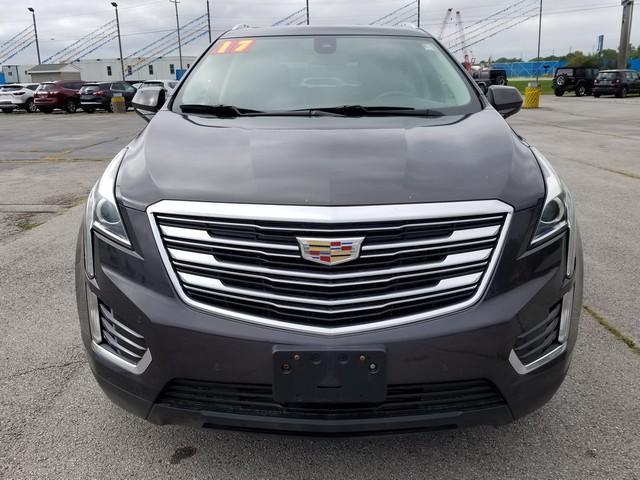 used 2017 Cadillac XT5 car, priced at $14,000