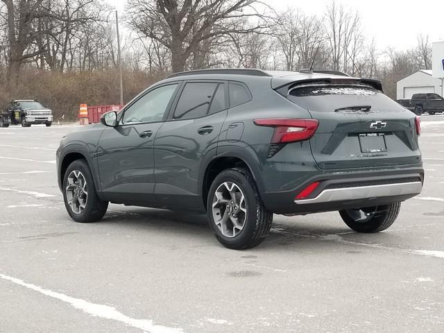 new 2025 Chevrolet Trax car, priced at $26,580