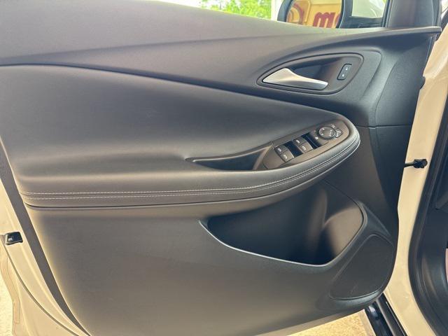 used 2024 Buick Encore GX car, priced at $25,900