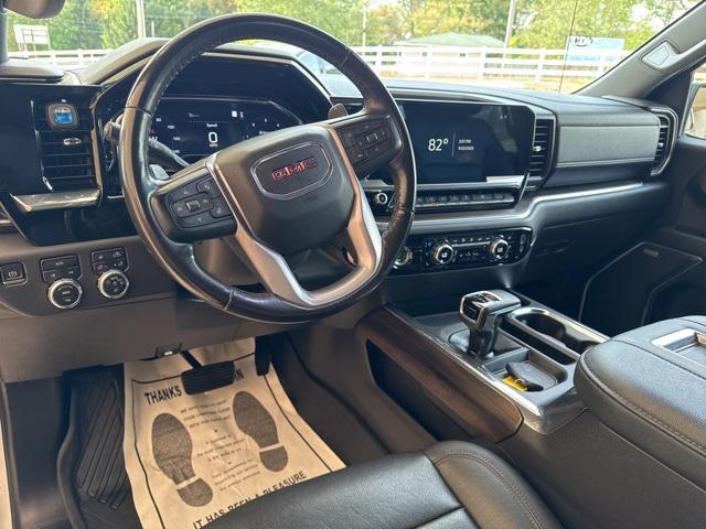 used 2022 GMC Sierra 1500 car, priced at $43,000