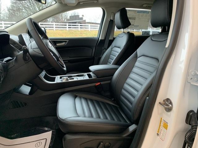 new 2024 Ford Edge car, priced at $42,577