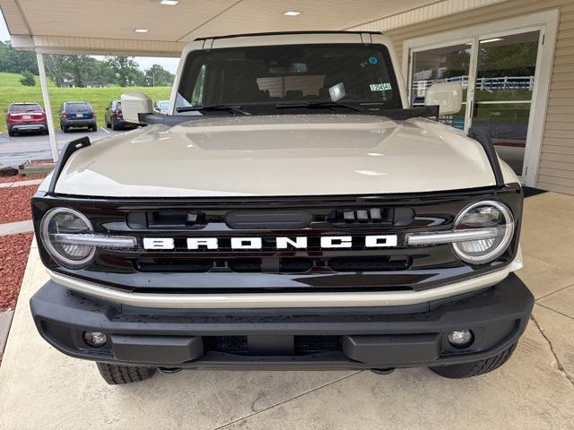 new 2025 Ford Bronco car, priced at $48,953