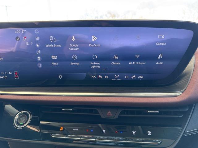 used 2025 Buick Envision car, priced at $37,900