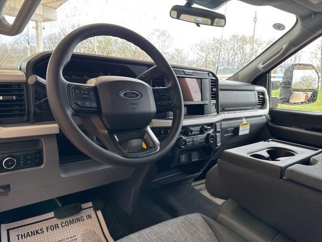 new 2025 Ford F-350 car, priced at $60,525