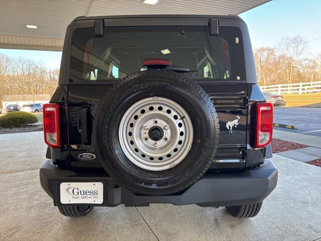 new 2025 Ford Bronco car, priced at $40,110
