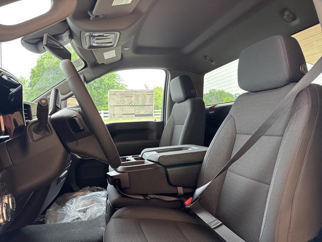 new 2025 GMC Sierra 2500 car, priced at $56,640