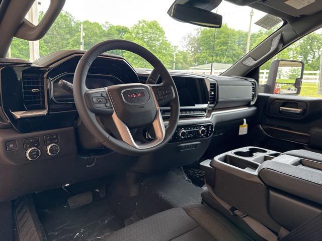 new 2025 GMC Sierra 2500 car, priced at $56,640