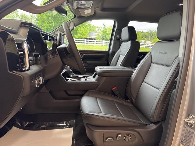 new 2025 GMC Sierra 2500 car, priced at $76,285