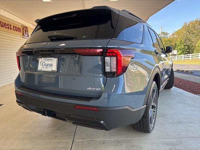 new 2025 Ford Explorer car, priced at $51,350