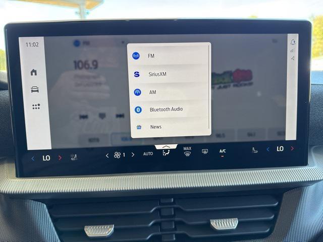 new 2025 Ford Explorer car, priced at $51,350