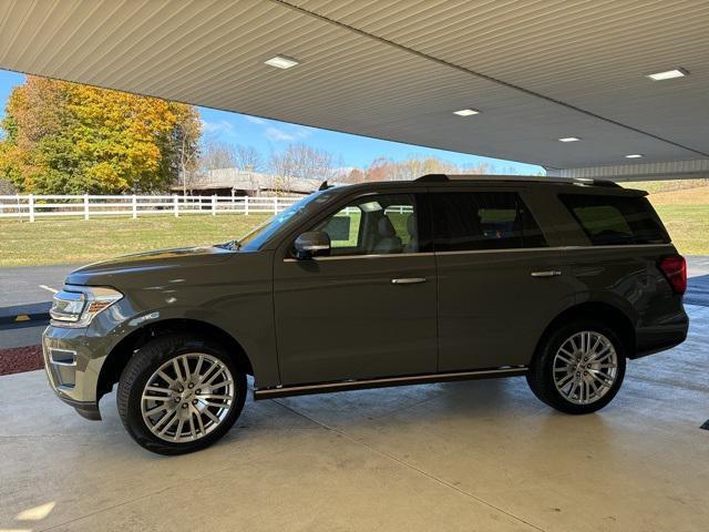 new 2024 Ford Expedition car, priced at $71,465