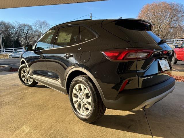 new 2025 Ford Escape car, priced at $33,858