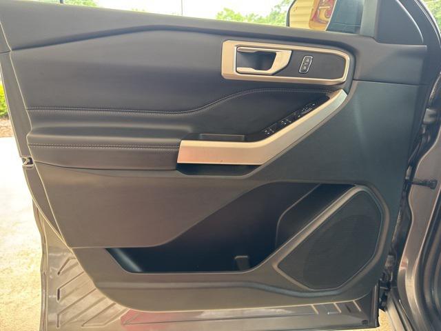 used 2023 Ford Explorer car, priced at $34,899