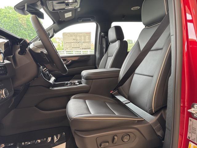 new 2025 GMC Yukon car, priced at $74,565