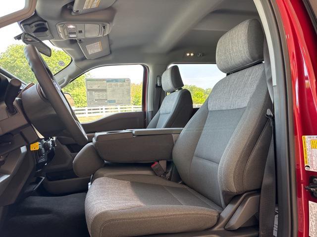 new 2025 Ford F-250 car, priced at $59,975