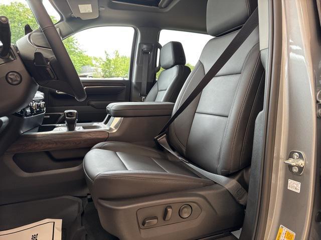 new 2025 GMC Sierra 1500 car, priced at $60,250