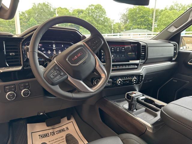 new 2025 GMC Sierra 1500 car, priced at $60,250