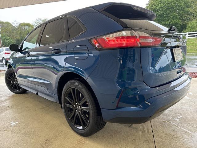 used 2024 Ford Edge car, priced at $35,500