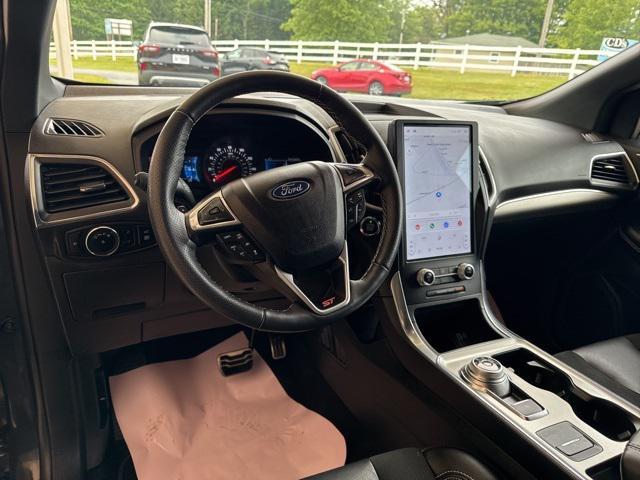 used 2024 Ford Edge car, priced at $40,500