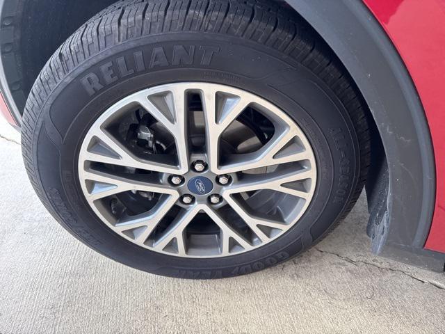 used 2021 Ford Escape car, priced at $22,468