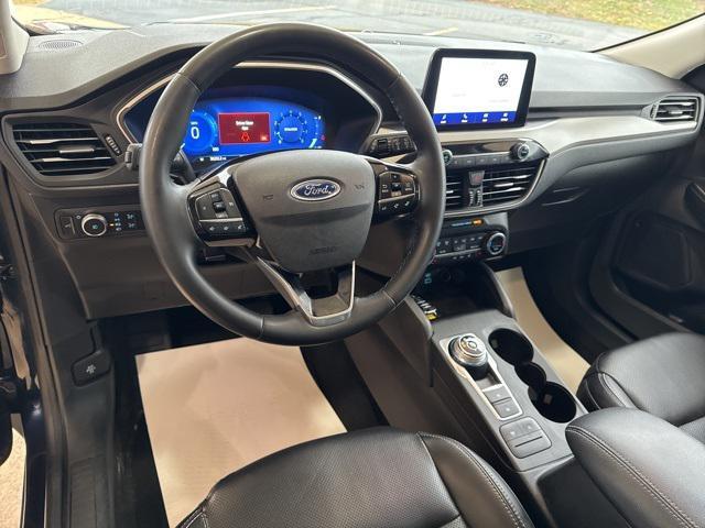 used 2021 Ford Escape car, priced at $21,164