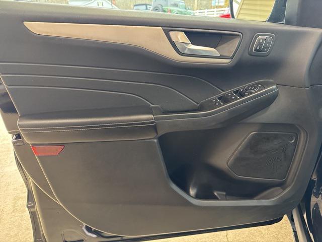 used 2021 Ford Escape car, priced at $21,164