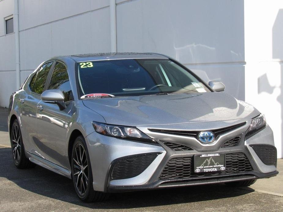 used 2023 Toyota Camry Hybrid car, priced at $28,977