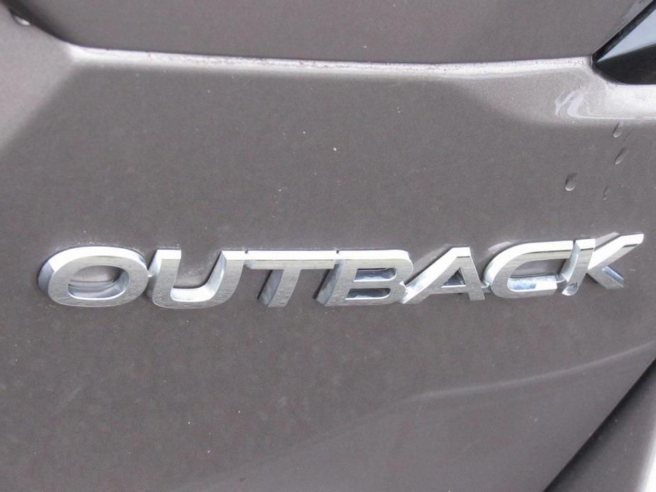 used 2022 Subaru Outback car, priced at $29,371