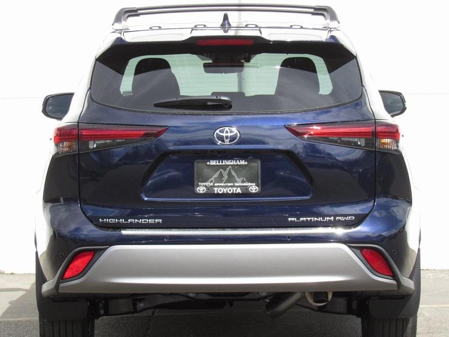 new 2024 Toyota Highlander car, priced at $53,933