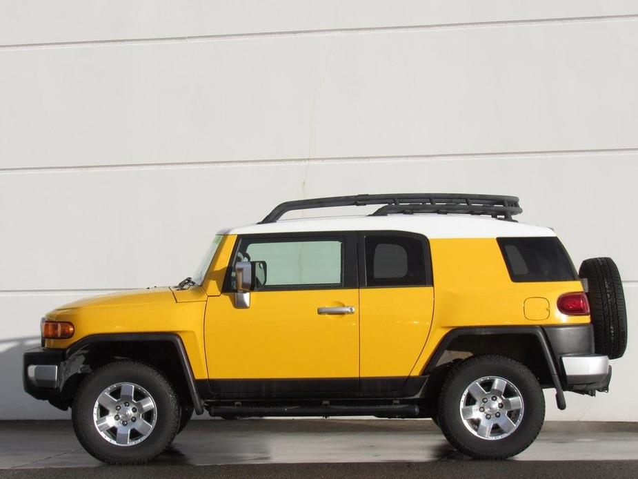 used 2007 Toyota FJ Cruiser car, priced at $16,491