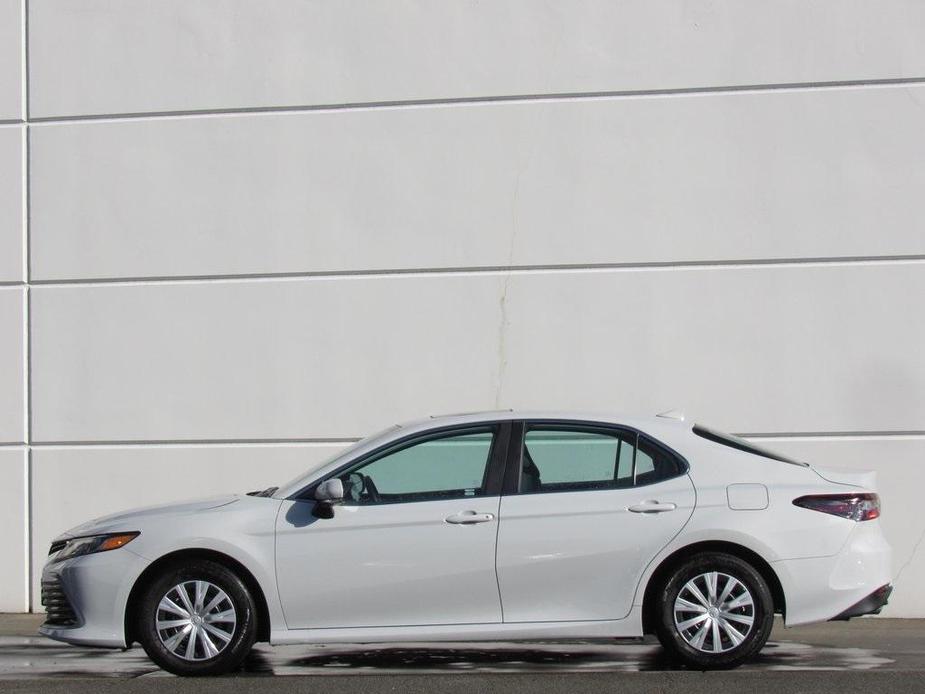 used 2024 Toyota Camry Hybrid car, priced at $29,991