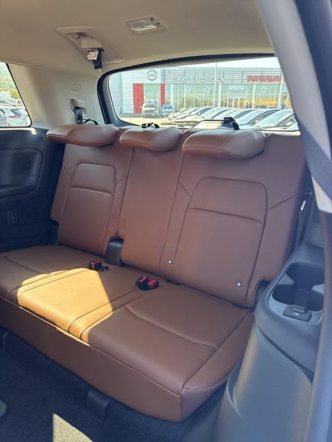 new 2025 Nissan Pathfinder car, priced at $46,570