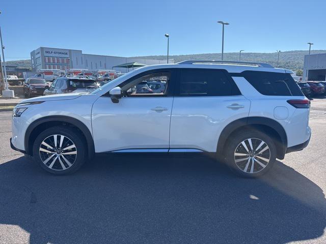 new 2025 Nissan Pathfinder car, priced at $46,570
