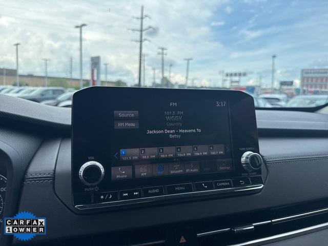 used 2022 Mitsubishi Outlander car, priced at $21,995