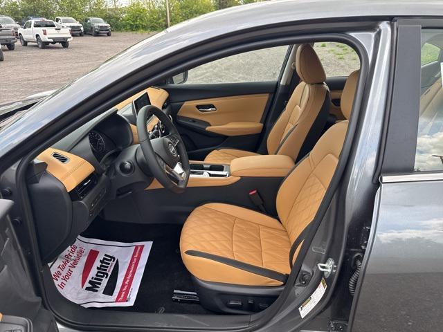 new 2025 Nissan Sentra car, priced at $27,125