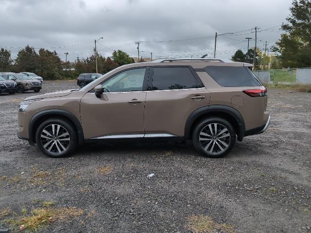 new 2024 Nissan Pathfinder car, priced at $46,233