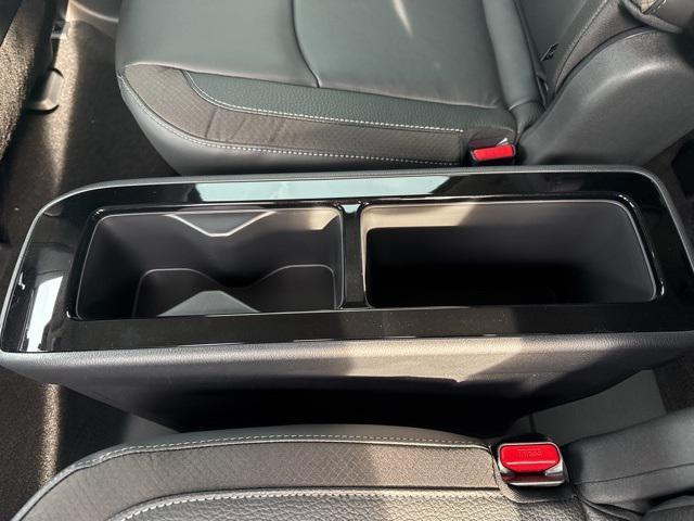 new 2025 Nissan Pathfinder car, priced at $42,580