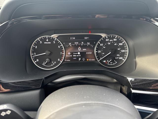 new 2025 Nissan Pathfinder car, priced at $42,580