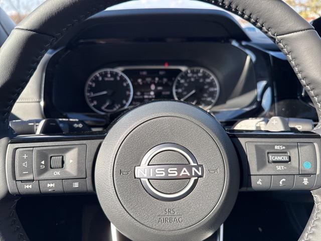 new 2025 Nissan Pathfinder car, priced at $42,175