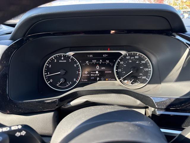 new 2025 Nissan Pathfinder car, priced at $42,175