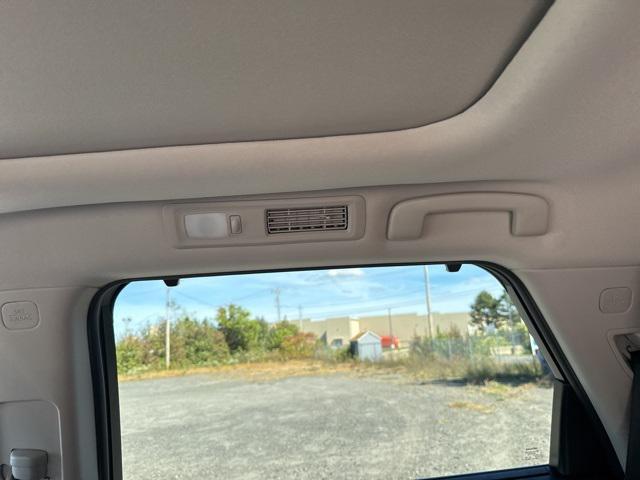 new 2025 Nissan Pathfinder car, priced at $46,453