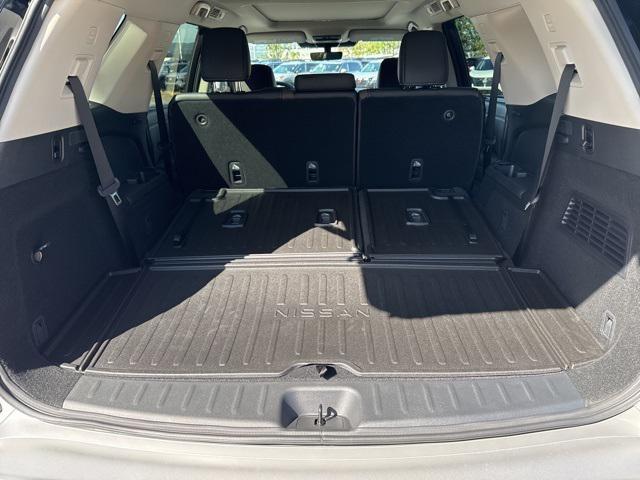 new 2025 Nissan Pathfinder car, priced at $46,453