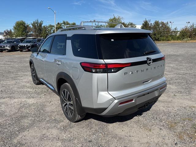 new 2025 Nissan Pathfinder car, priced at $46,453