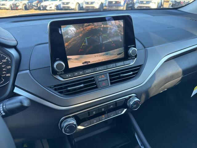 new 2025 Nissan Altima car, priced at $31,185