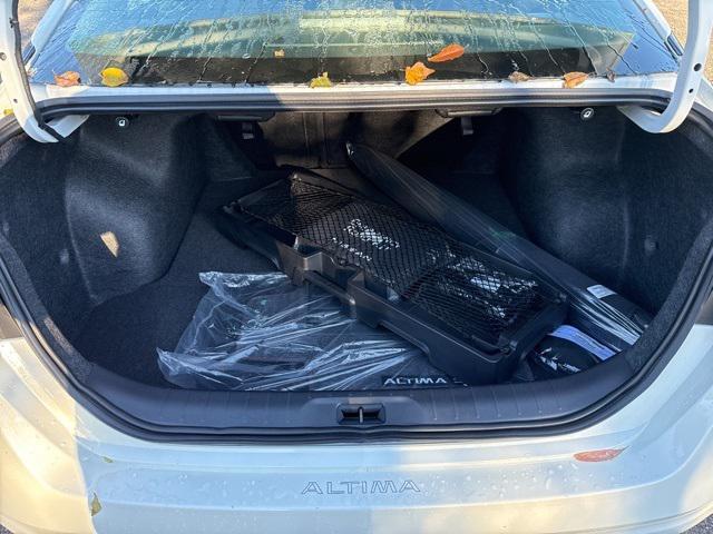 new 2025 Nissan Altima car, priced at $31,185