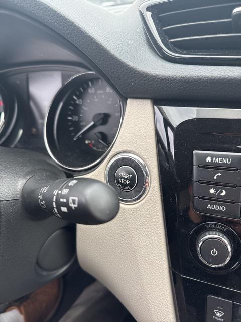 used 2020 Nissan Rogue Sport car, priced at $17,995